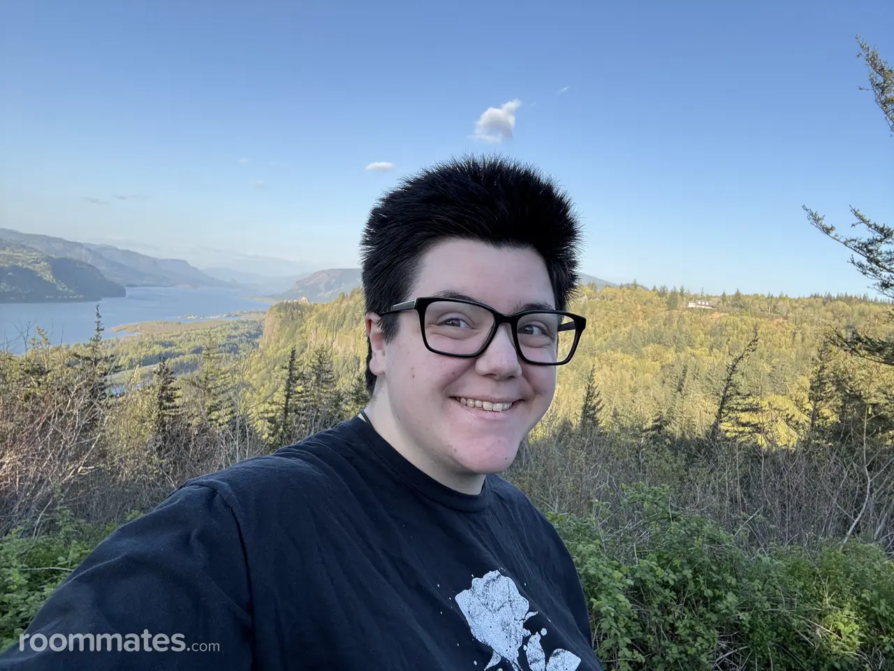 Profile photo 1 of 1