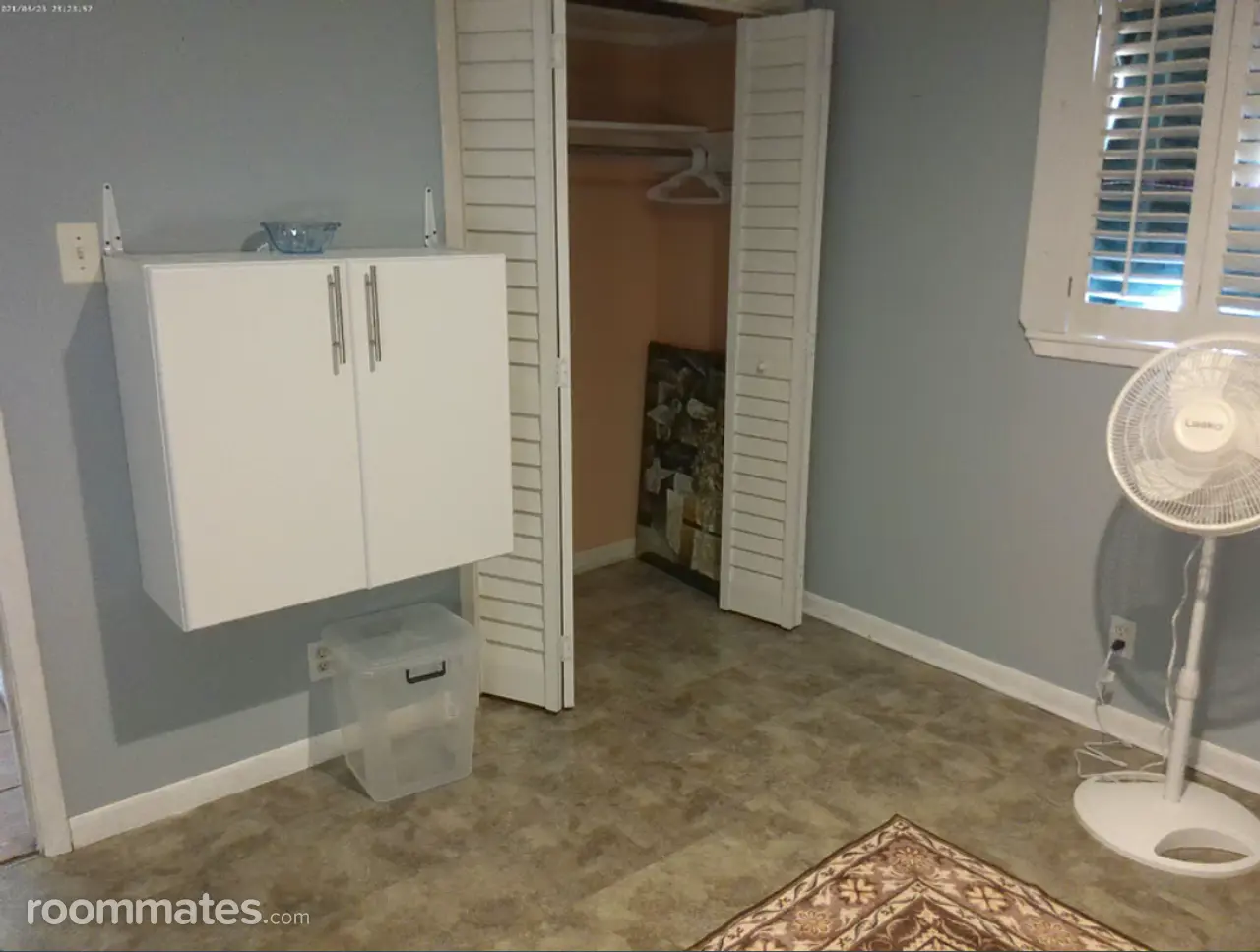 Profile photo 3 of 5