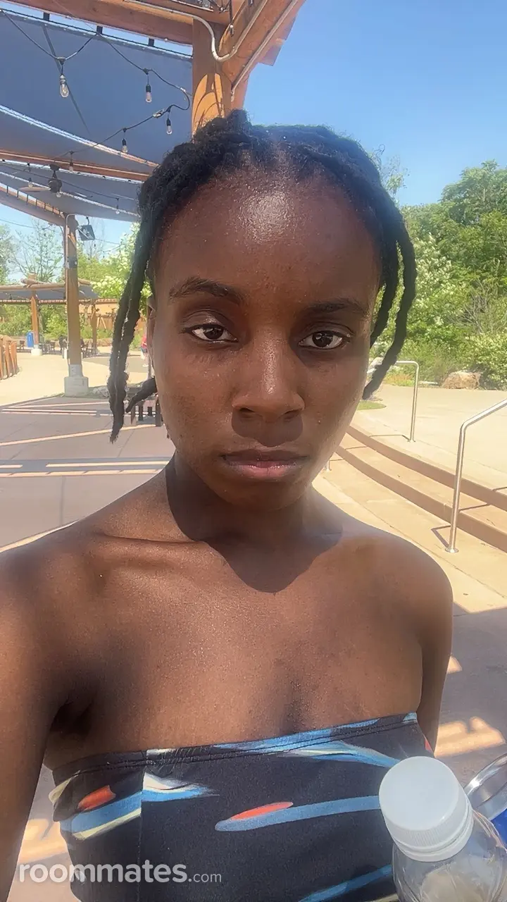 Profile photo 1 of 1