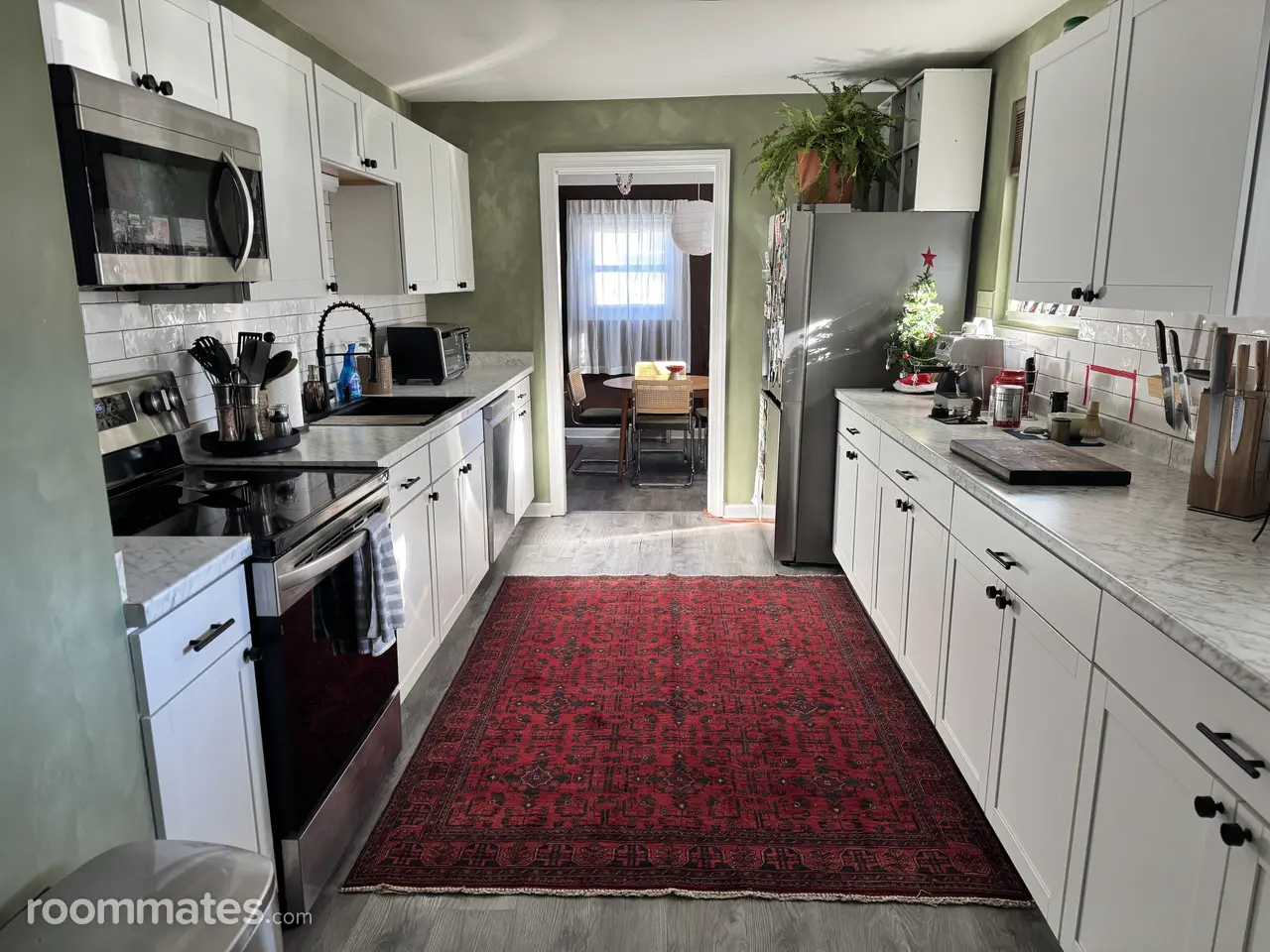 Profile photo 5 of 10