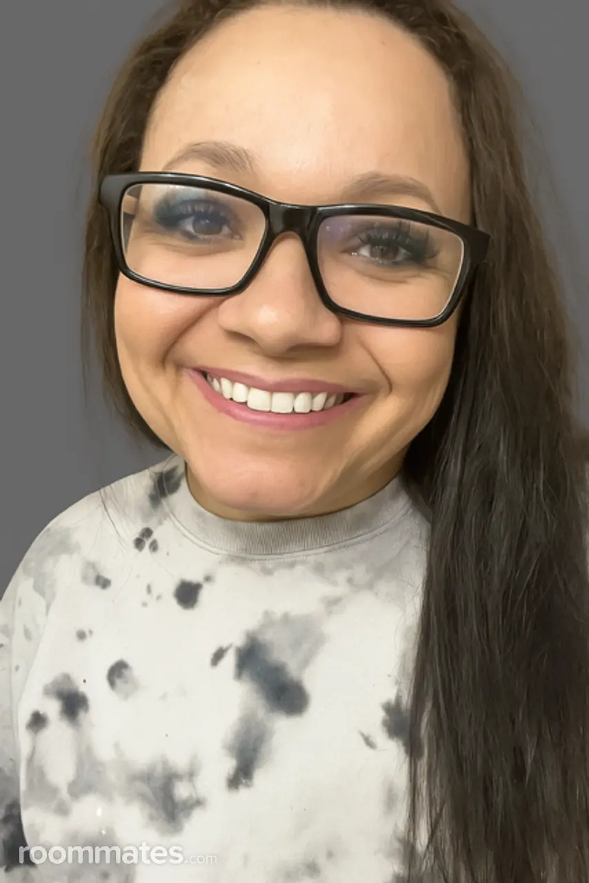 Profile photo 4 of 4