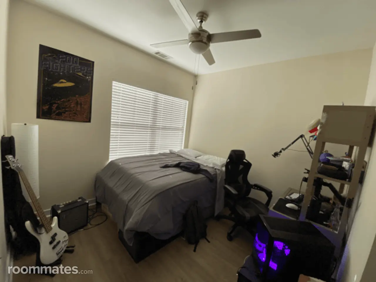 Profile photo 1 of 6