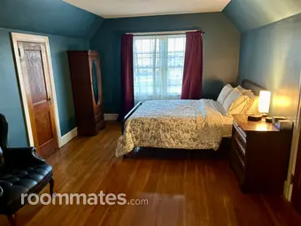 Room for rent in Winston-Salem, NC $800, house