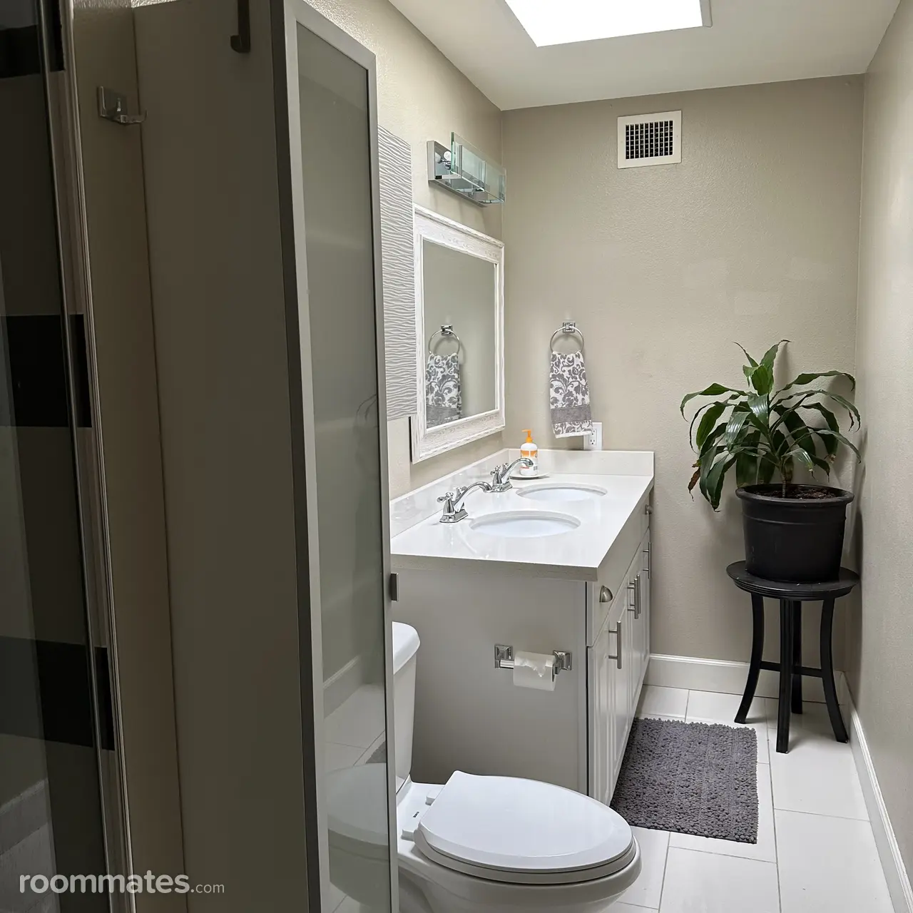 Profile photo 6 of 7