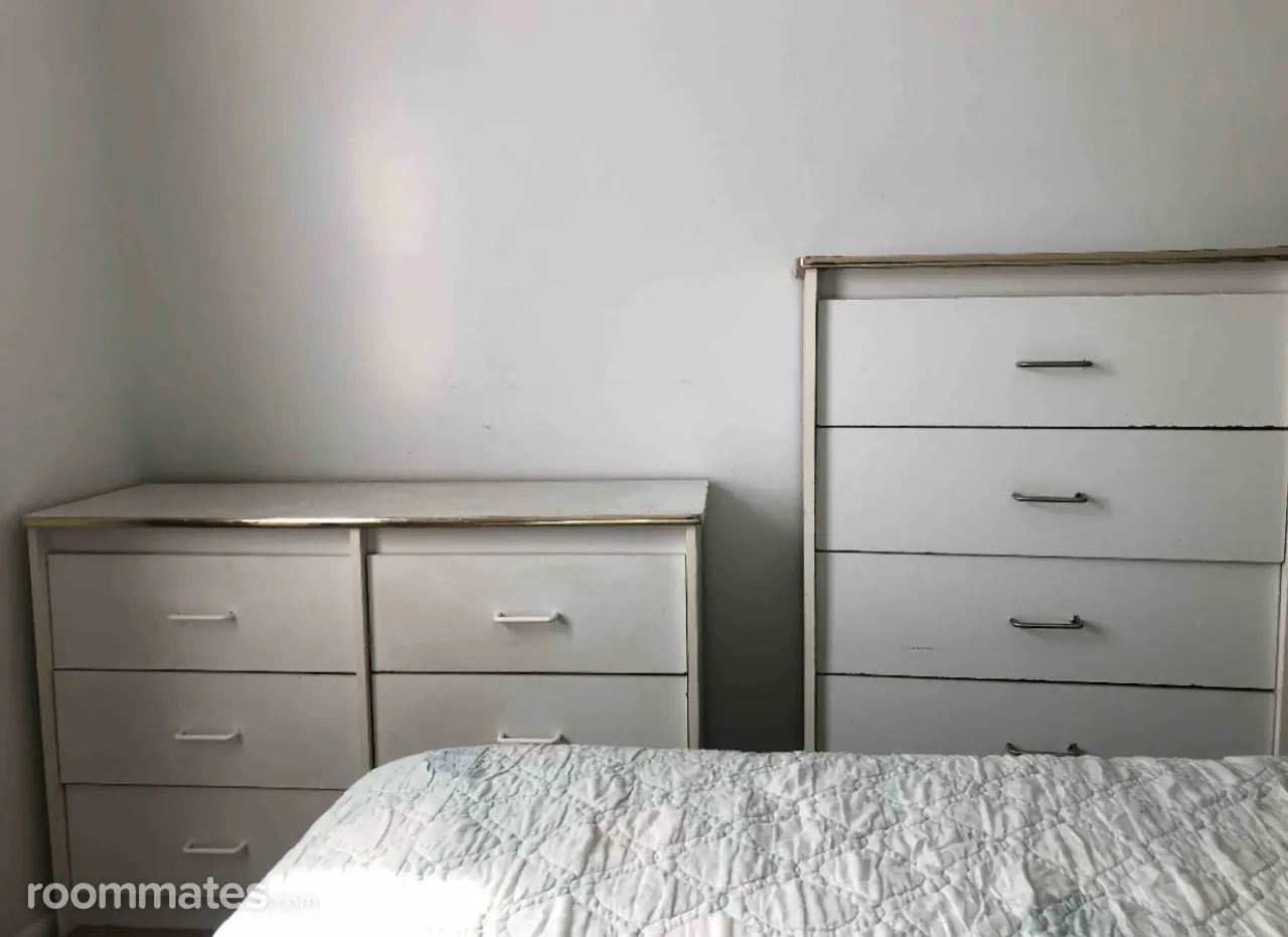 Profile photo 1 of 3