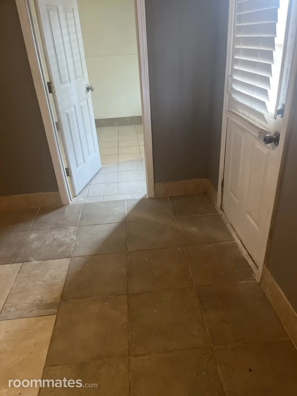 Profile photo 6 of 10