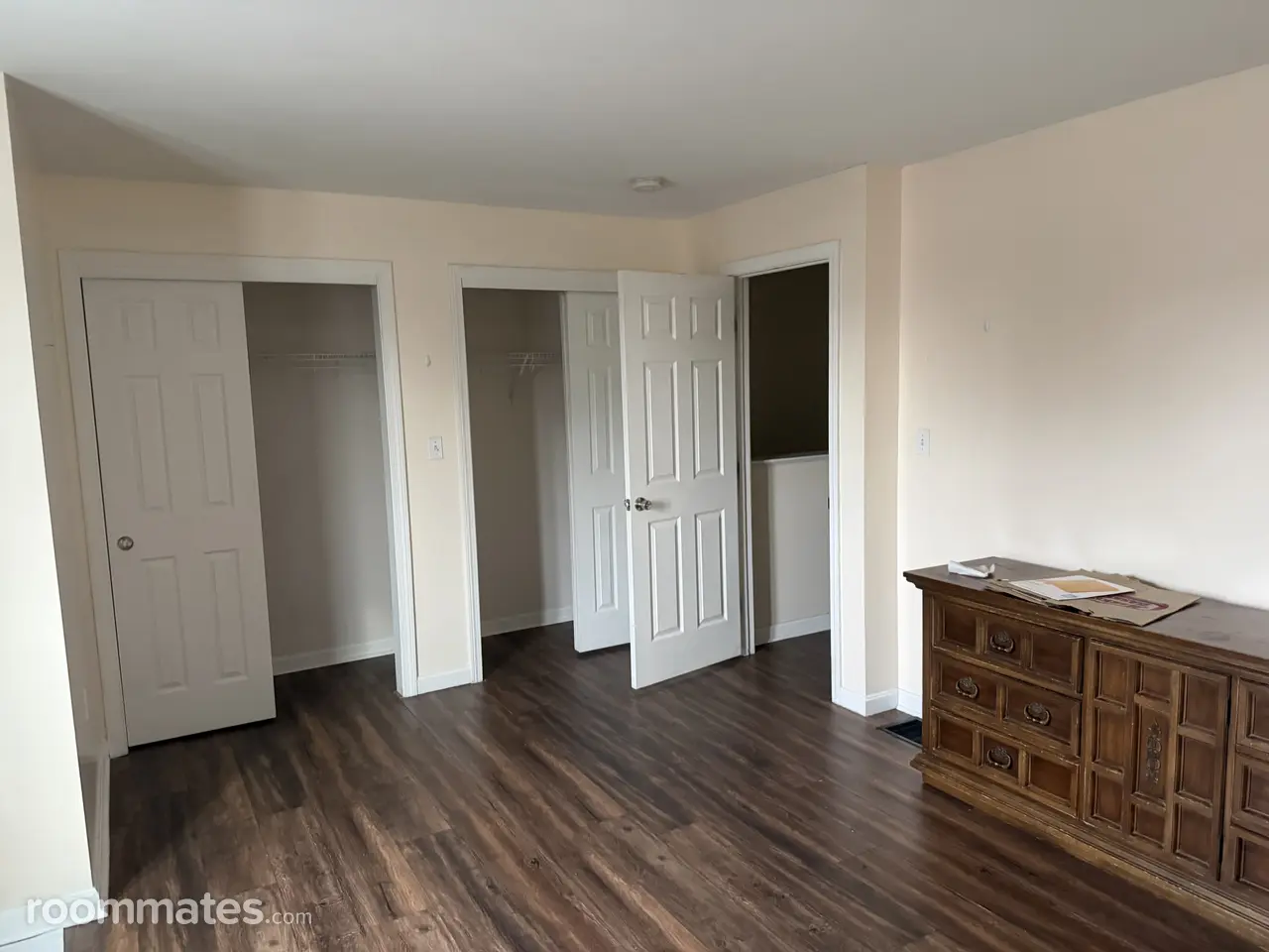 Profile photo 3 of 4