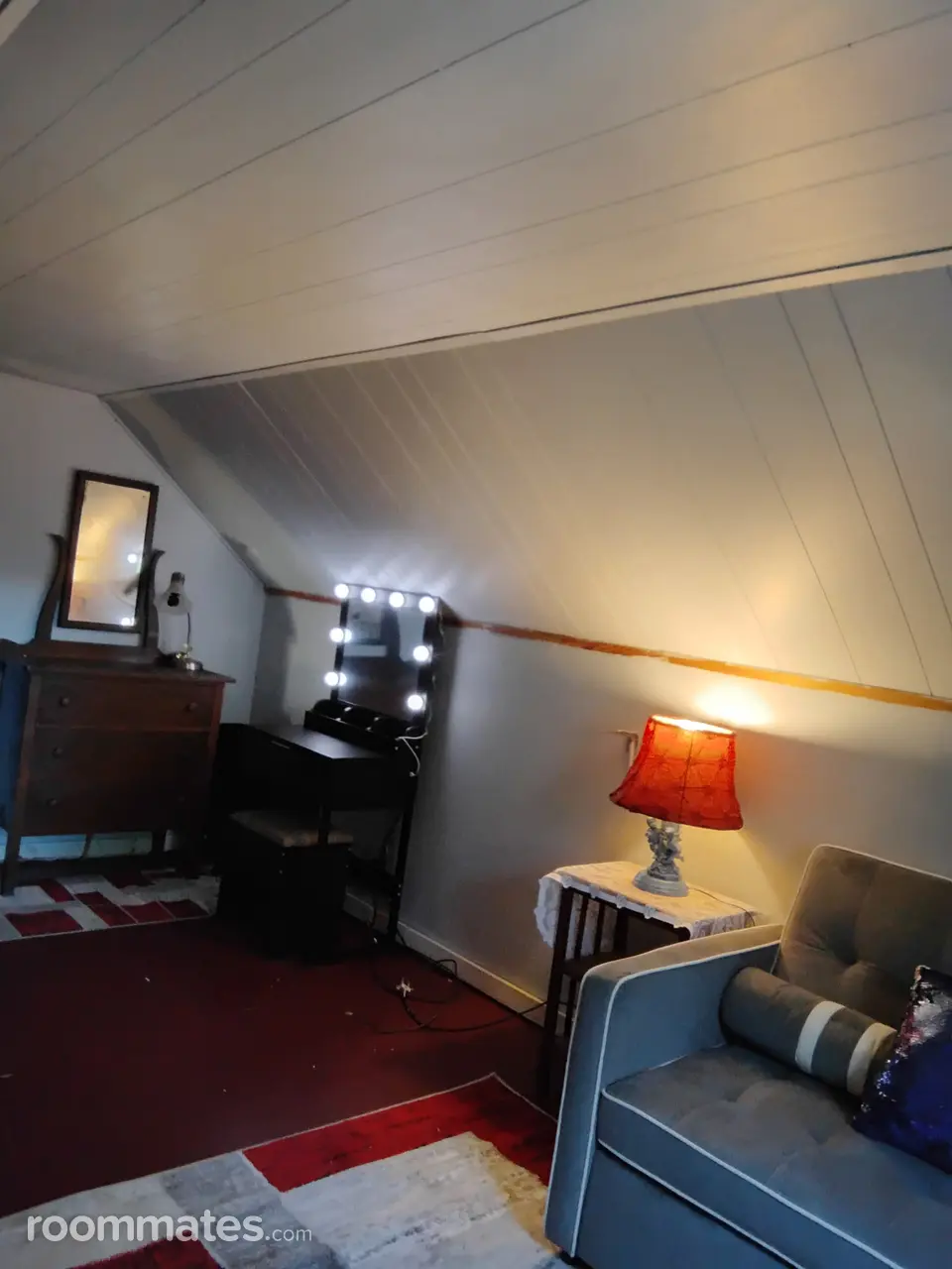 Profile photo 5 of 17