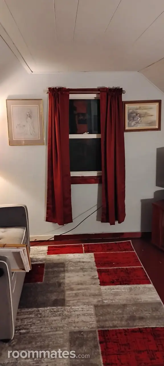 Profile photo 1 of 17