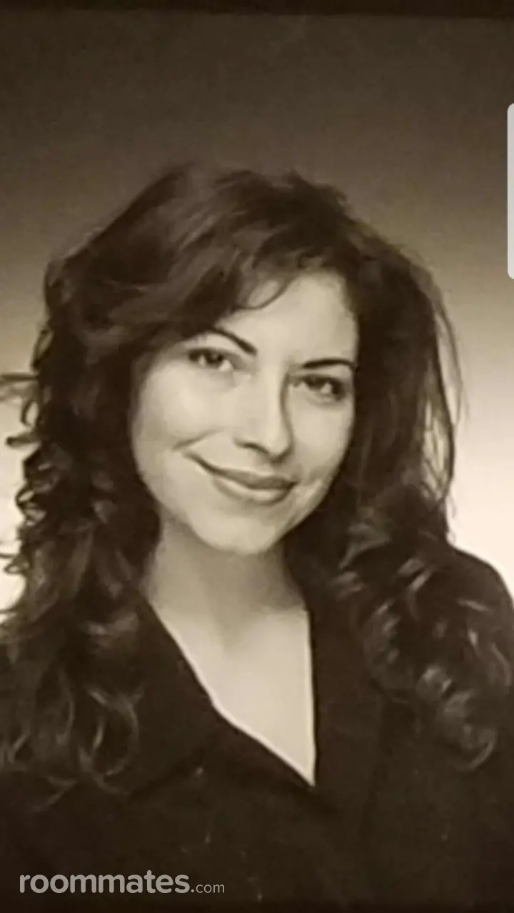 Profile photo 8 of 17