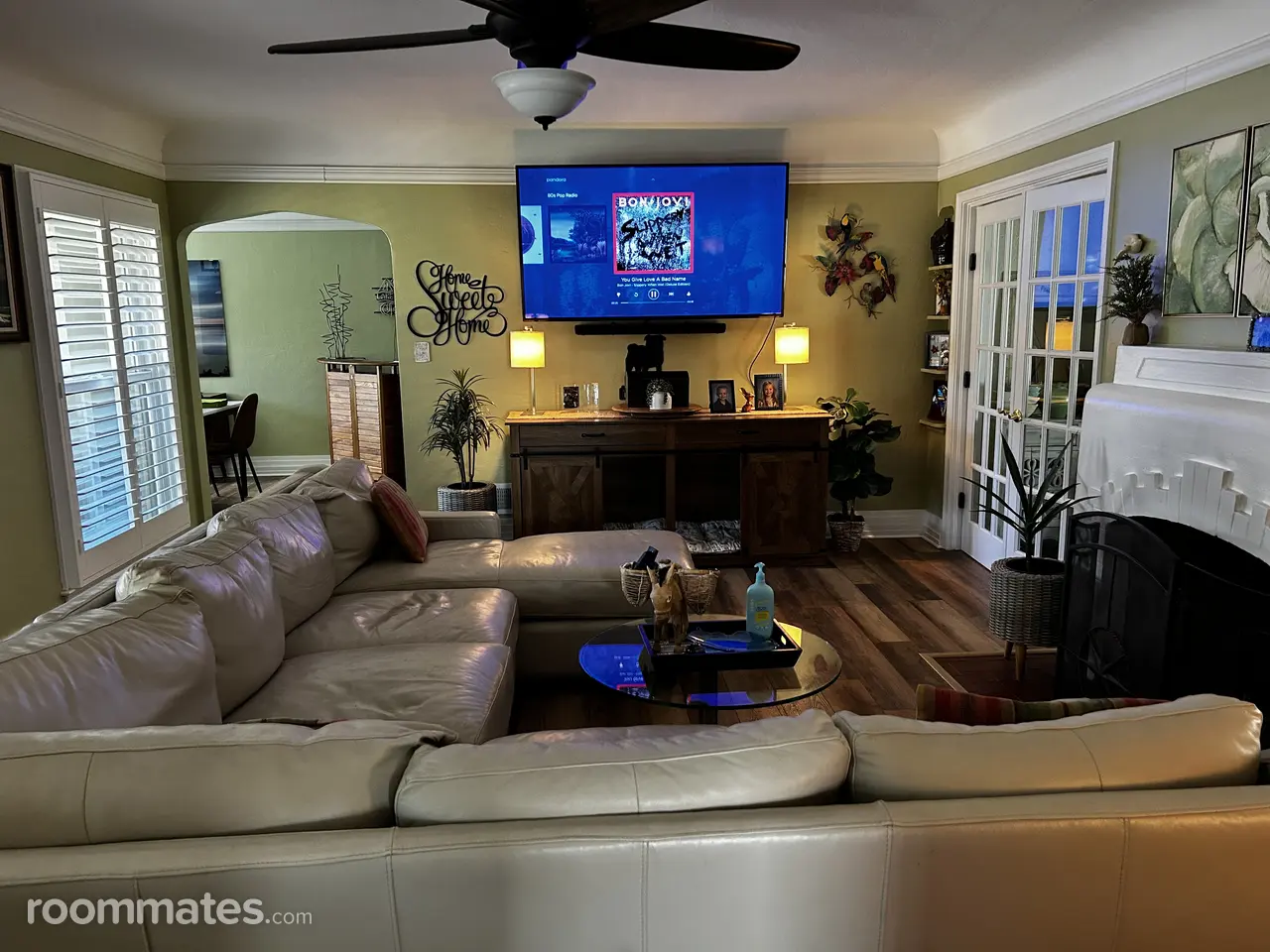 Profile photo 4 of 11