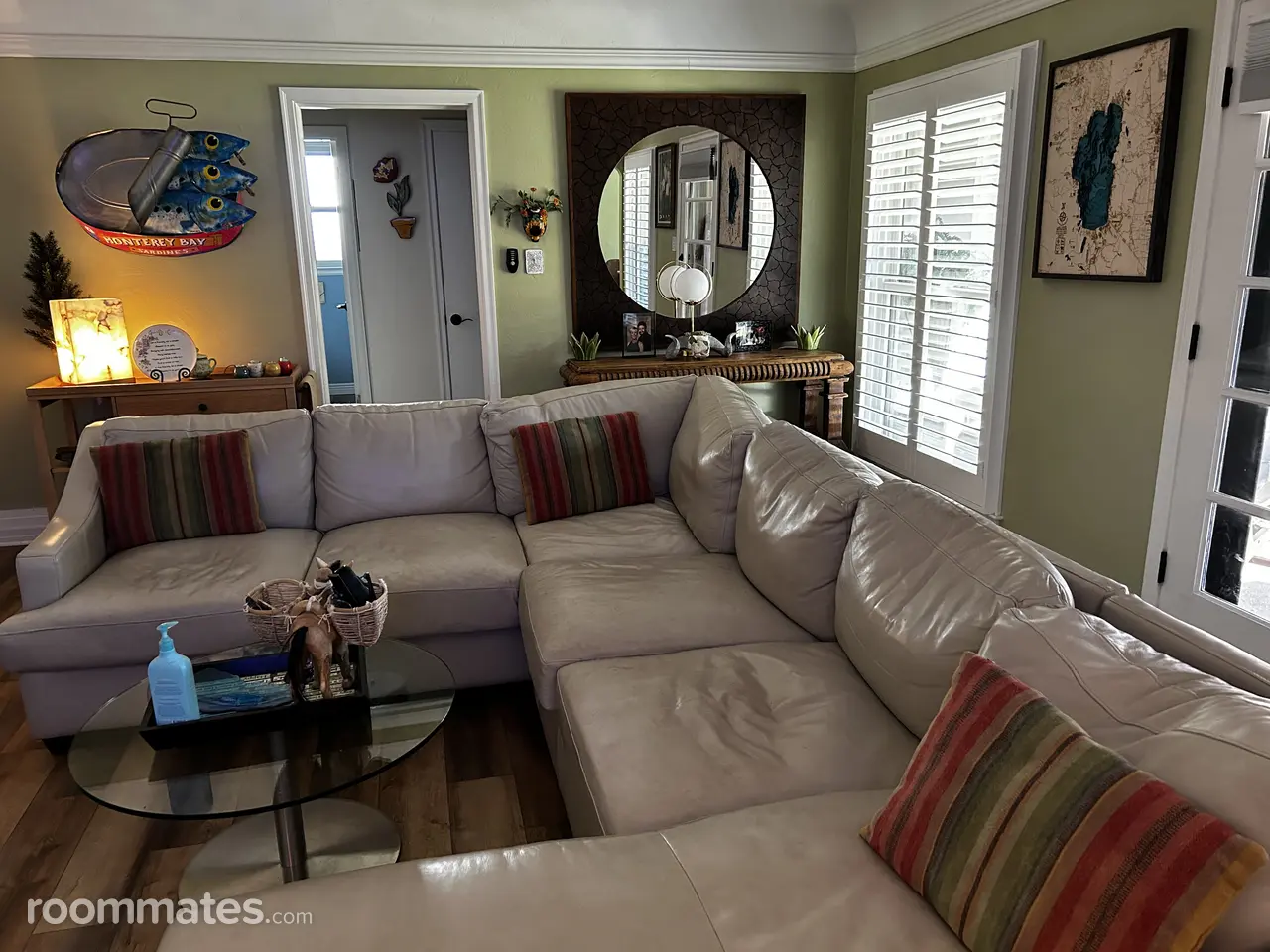 Profile photo 2 of 11