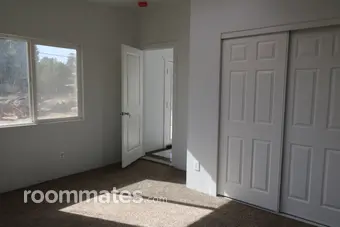 Room for rent in Fresno, CA $650, house