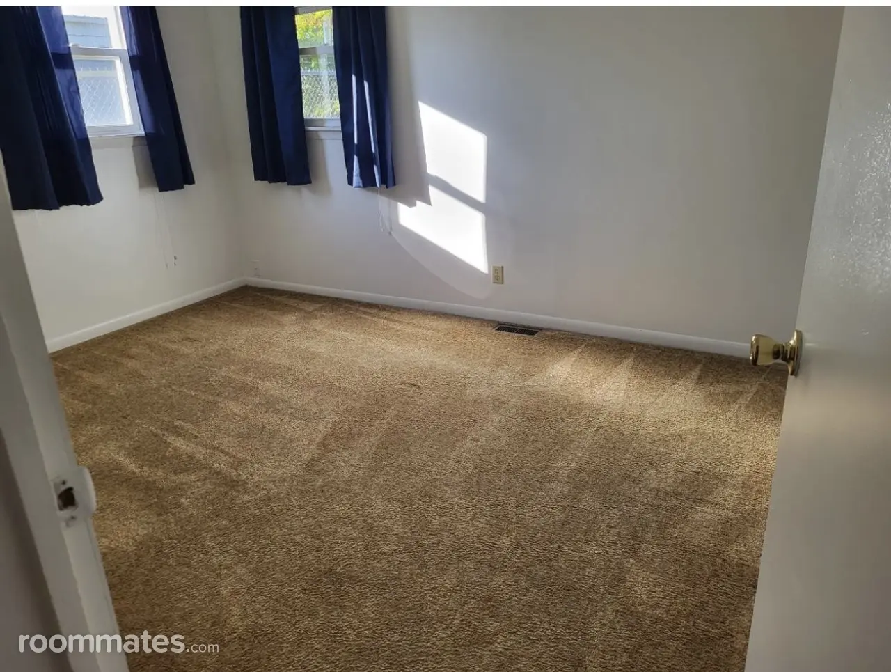 Profile photo 5 of 19