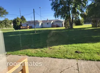 Room for rent in Valparaiso, IN $500, house