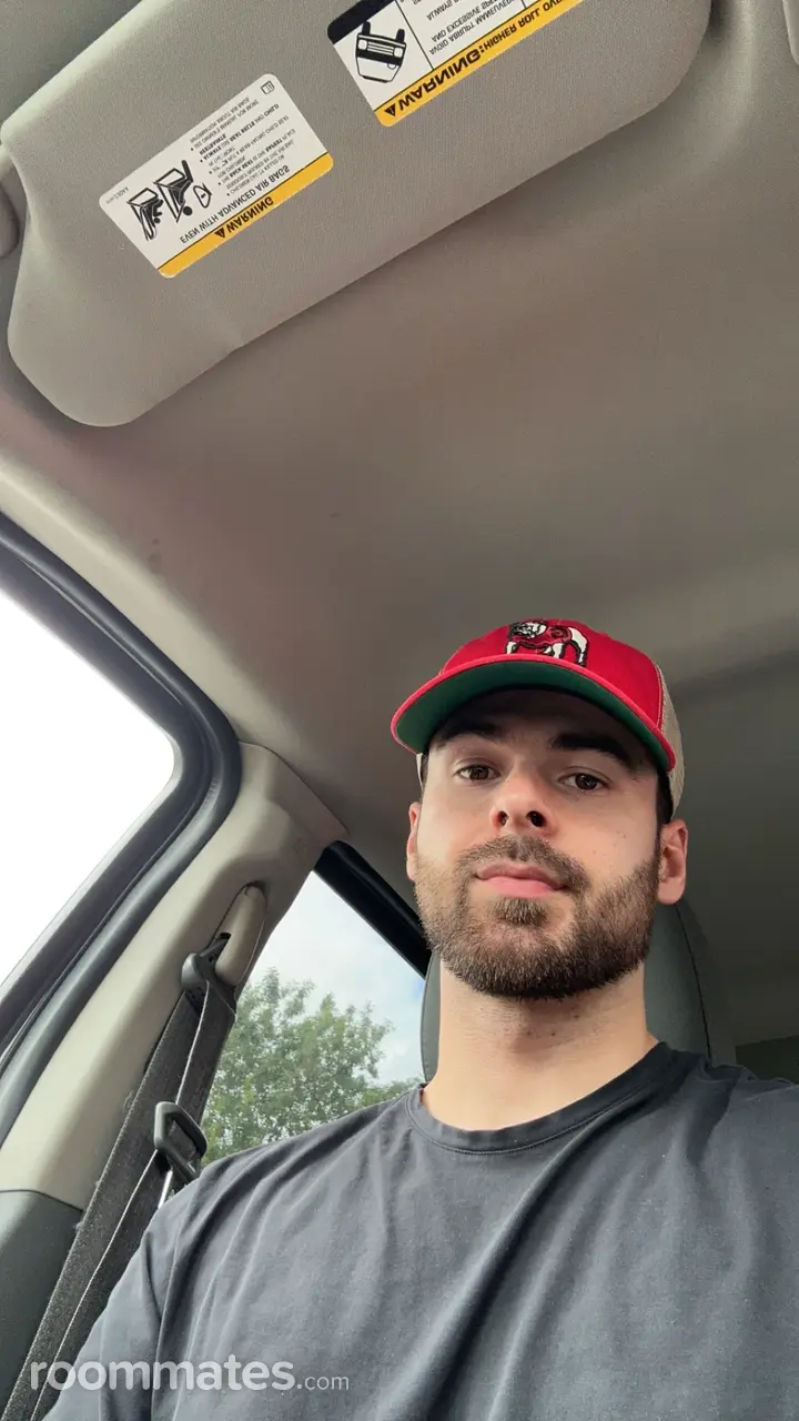 Profile photo 1 of 1