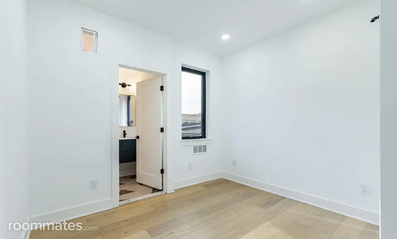 Profile photo 1 of 17