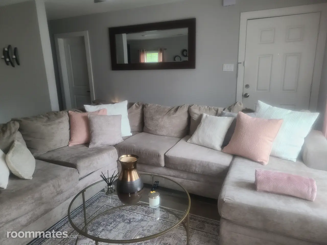 Profile photo 1 of 11