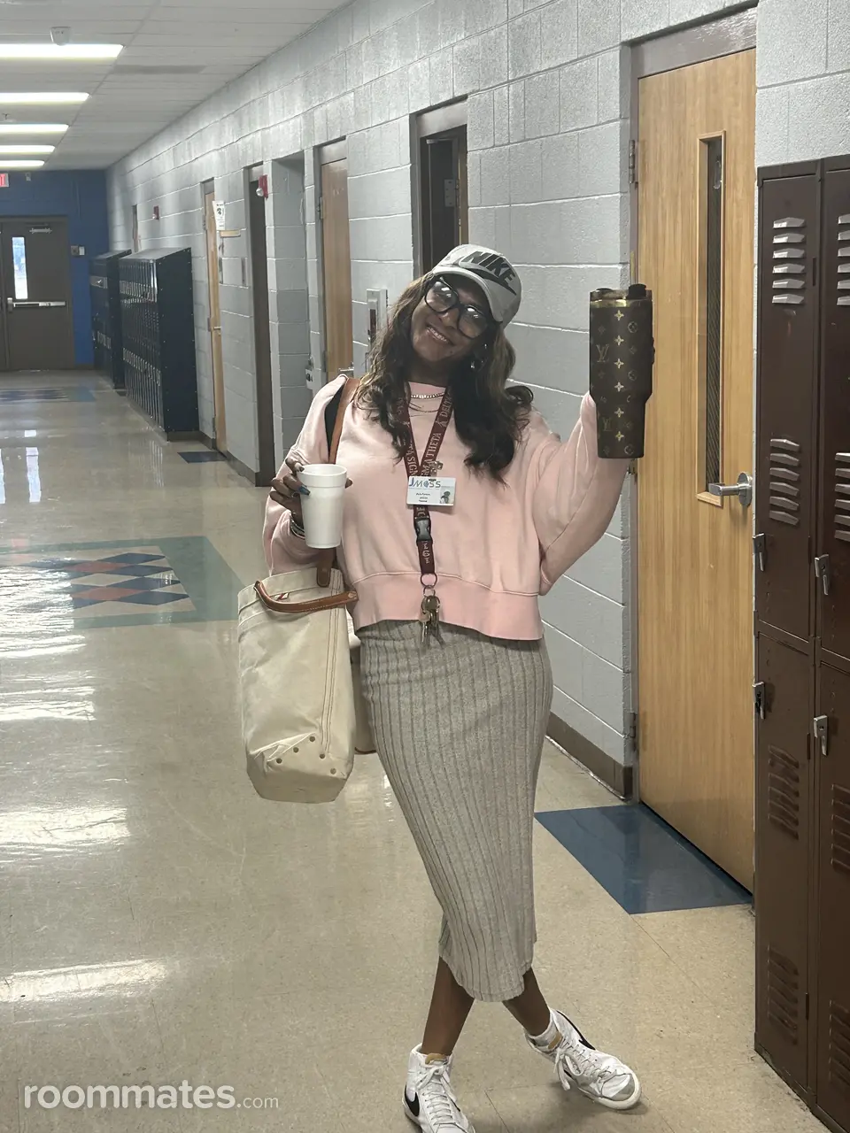 Profile photo 6 of 6