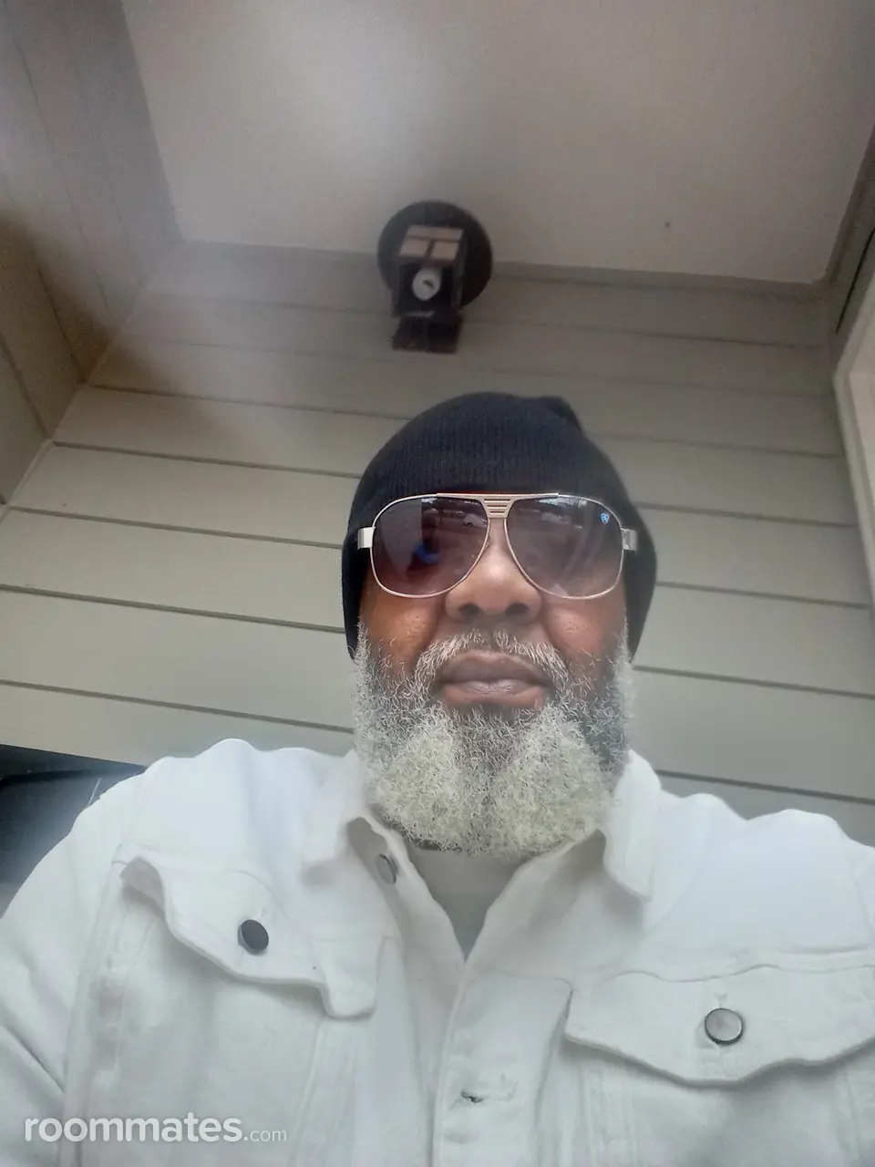 Profile photo 3 of 6