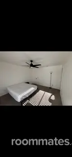 Room for rent in Goodyear, AZ $950, house