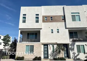 Room for rent in Gardena, CA $1300, townhouse