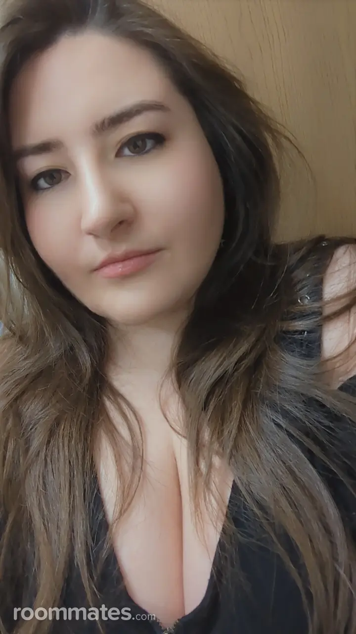 Profile photo 10 of 10