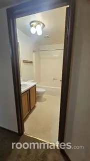 Room for rent in DeKalb, IL $610, apartment