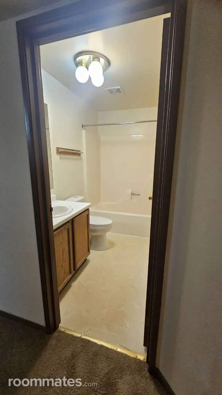 Profile photo 9 of 10