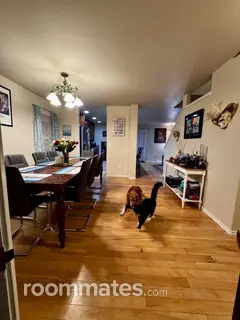 Room for rent in Tumwater, WA $975, house