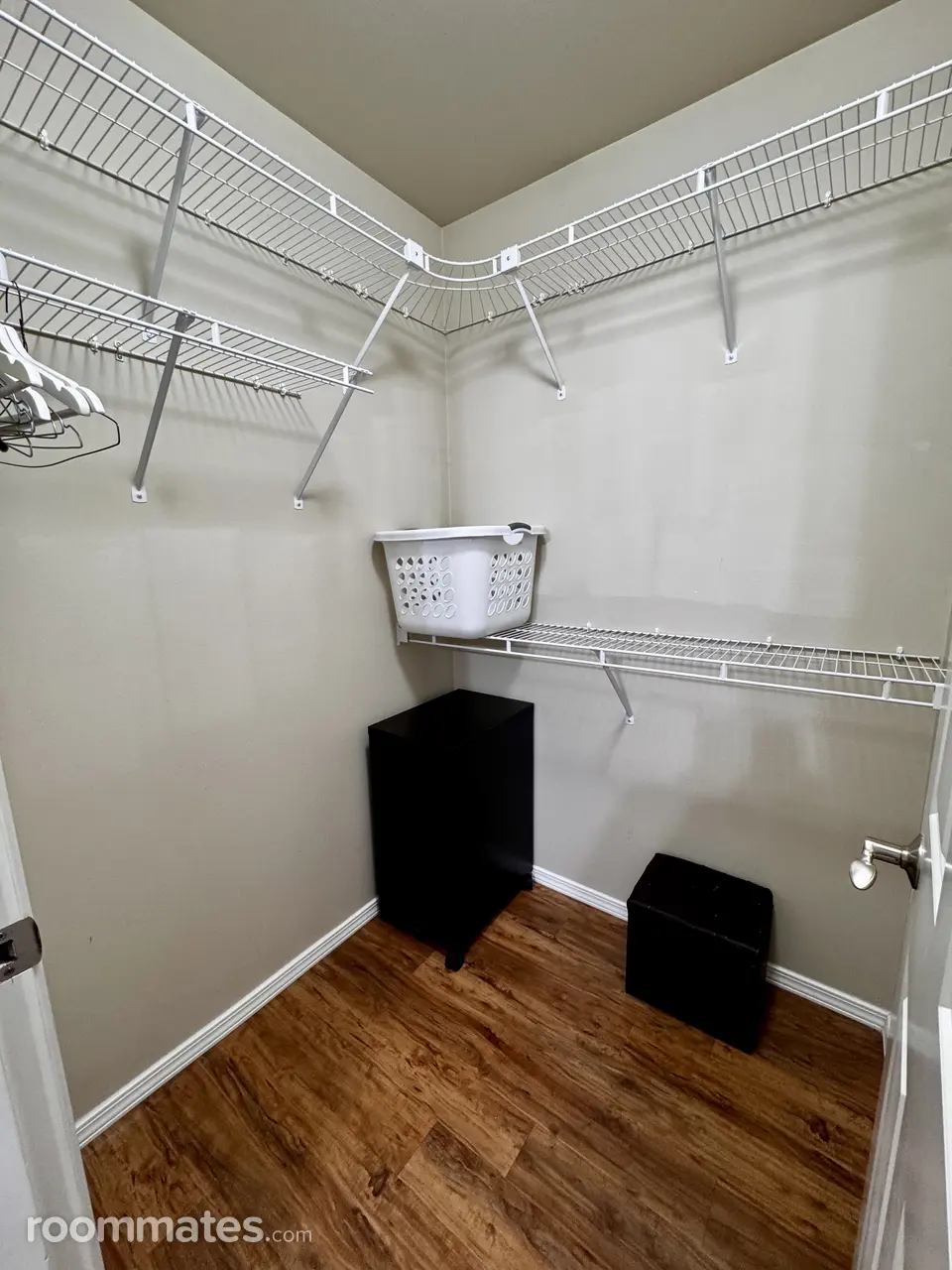 Profile photo 6 of 11