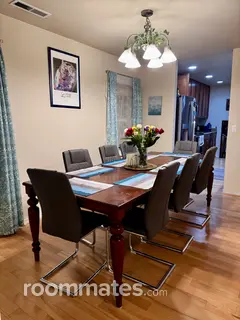 Room for rent in Tumwater, WA $975, house