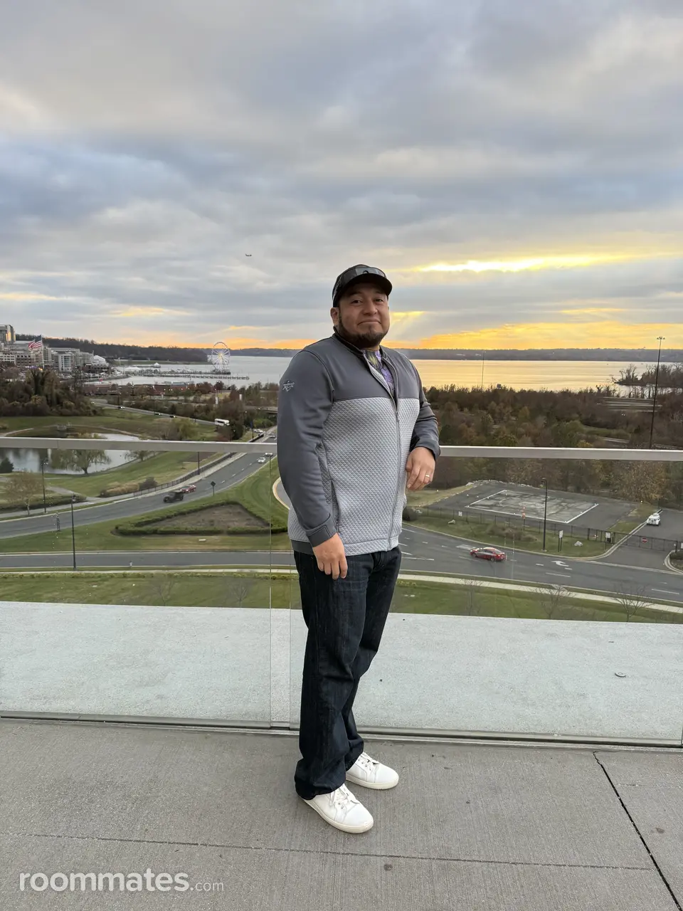 Profile photo 9 of 9