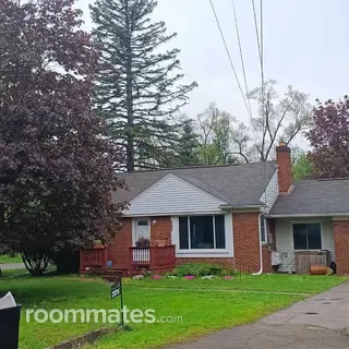 Room for rent in Southfield, MI $795, house