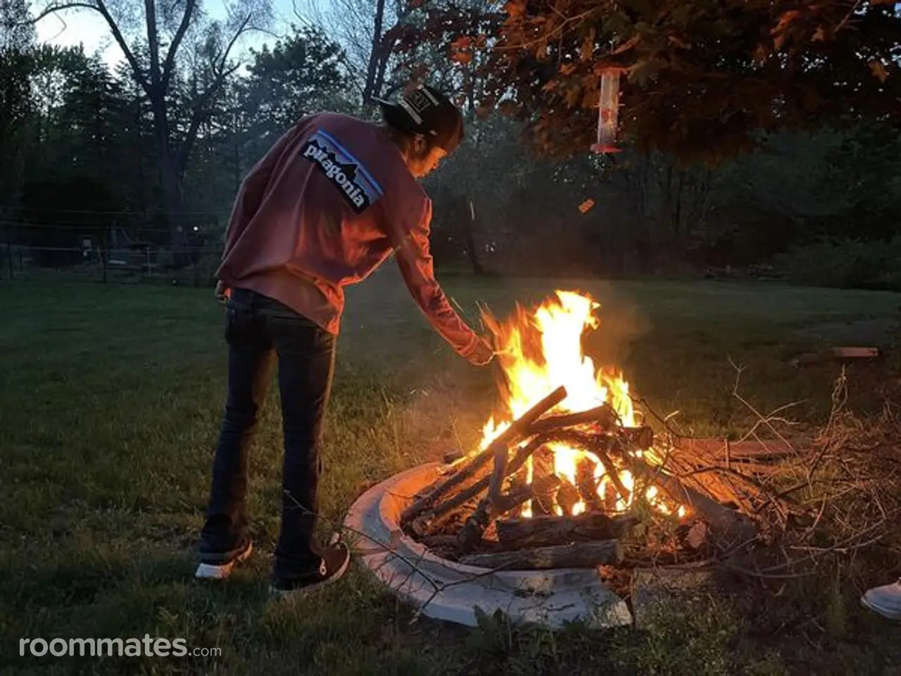 Profile photo 3 of 11