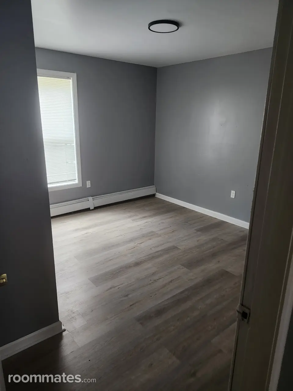 Profile photo 5 of 6