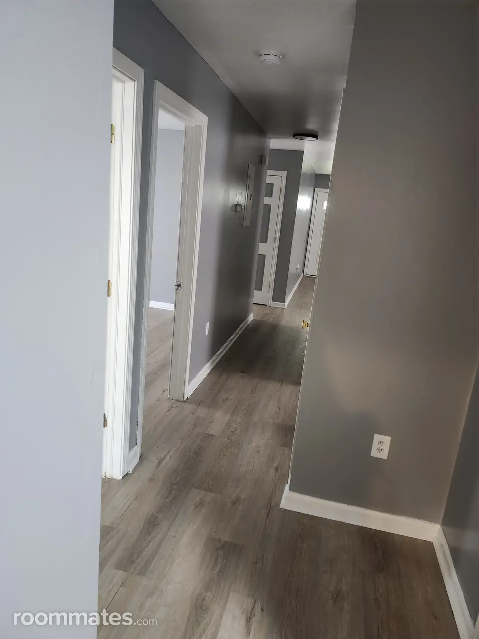 Profile photo 2 of 6