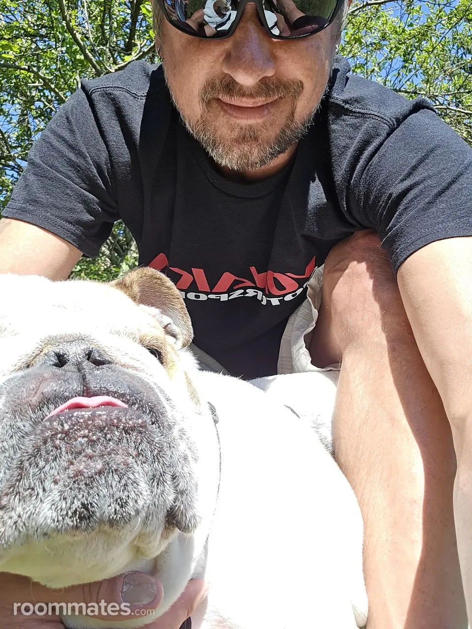 Profile photo 11 of 11