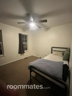Room for rent in Mount Laurel, NJ $650, house