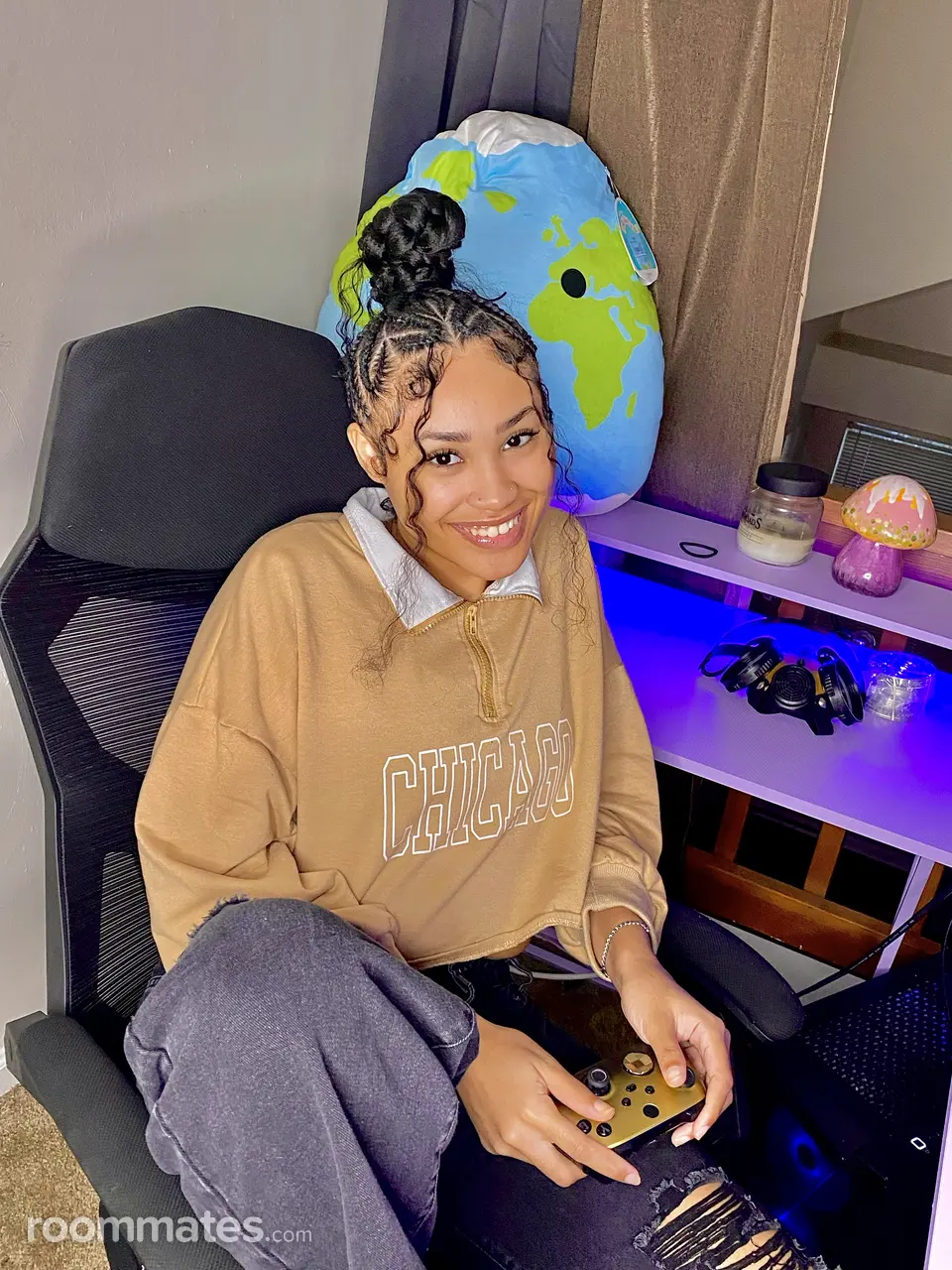 Profile photo 2 of 4