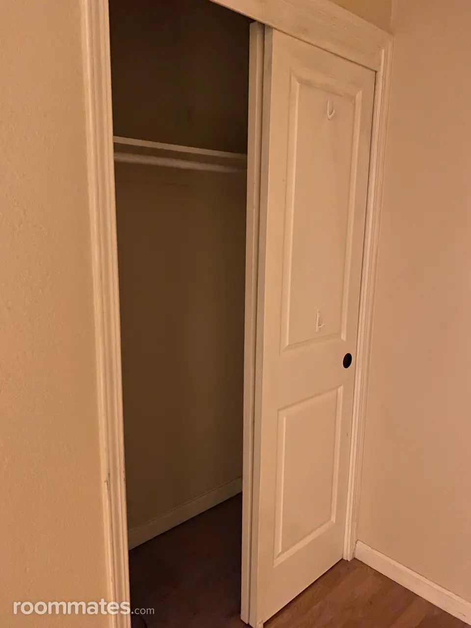 Profile photo 8 of 14