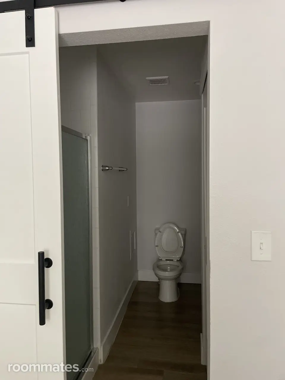 Profile photo 4 of 9