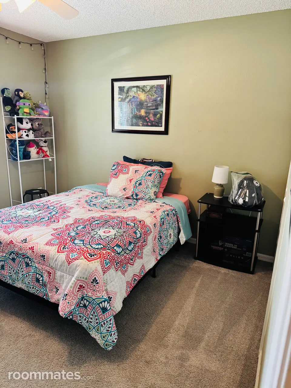 Profile photo 7 of 11