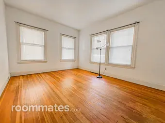 Room for rent in New Haven, CT $850, house