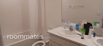 Room for rent in Gainesville, FL $650, house