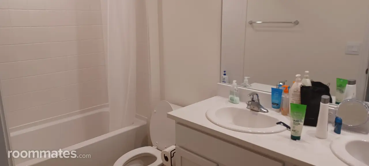 Profile photo 1 of 6