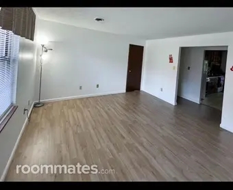 Room for rent in Knoxville, TN $800, condo
