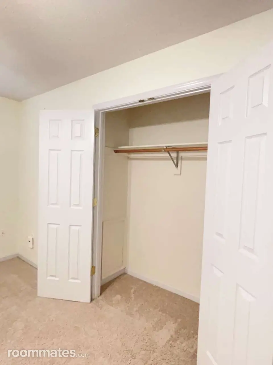 Profile photo 6 of 10