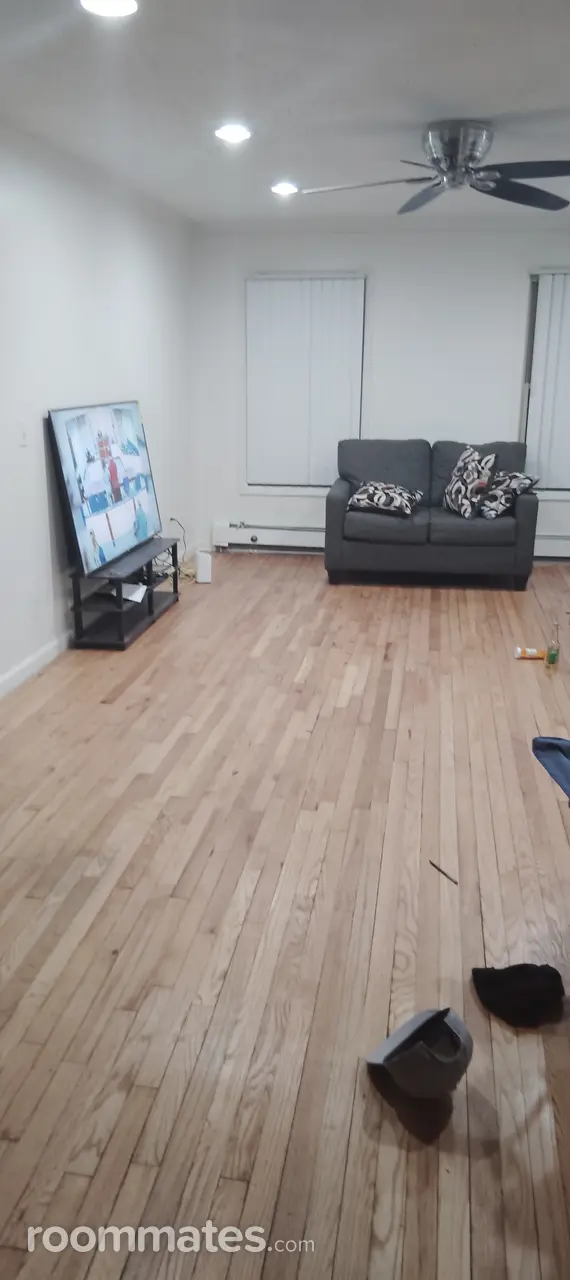 Profile photo 15 of 20