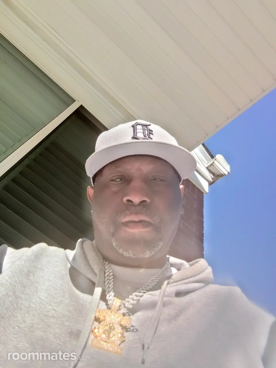 Profile photo 20 of 20